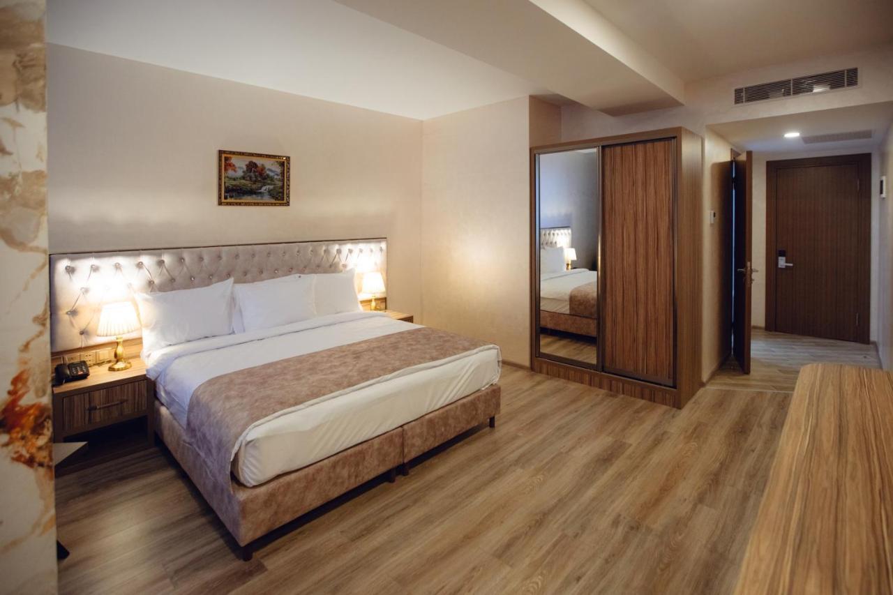 La Corne Hotel Baku Exteriör bild